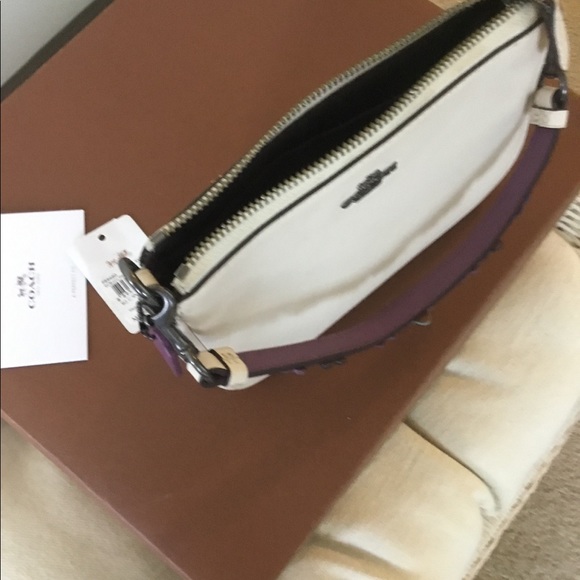 Coach F59460 Floral rivet tote - Picture 3 of 3